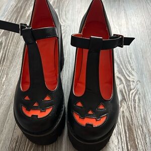 Hot Topic Halloween Pumpkin Platform Mary Janes